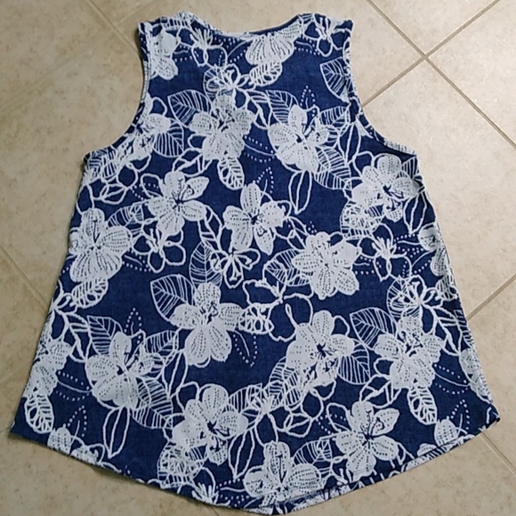 Tank Top - Picture 4 of 6